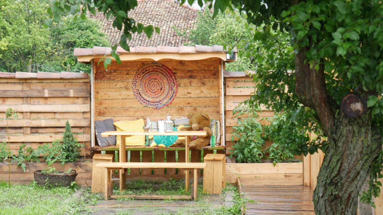 Guest House Bulgarka Dibich Buitenkant foto