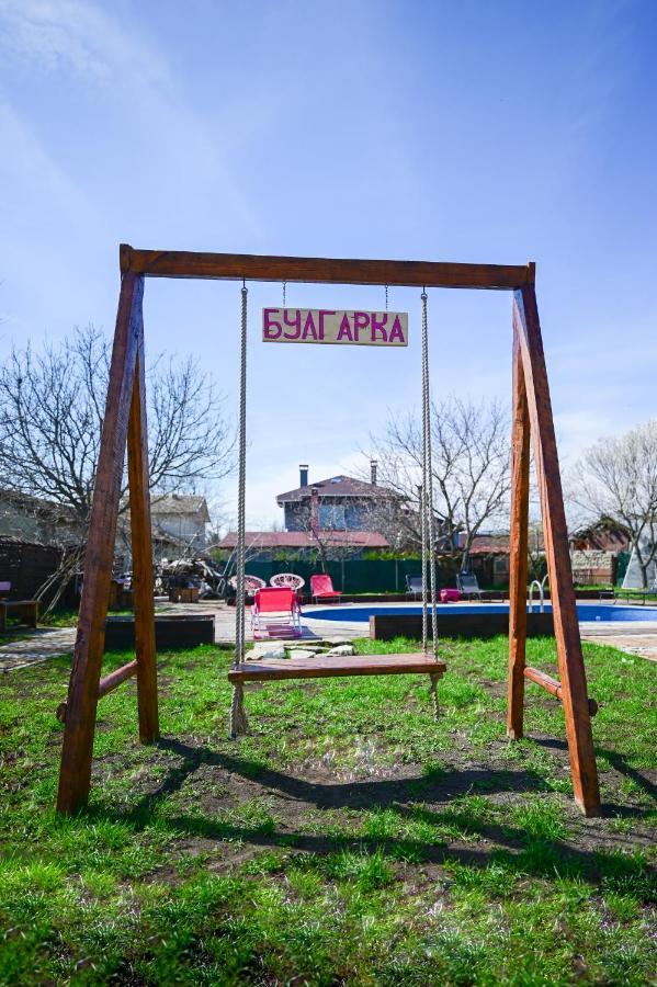 Guest House Bulgarka Dibich Buitenkant foto